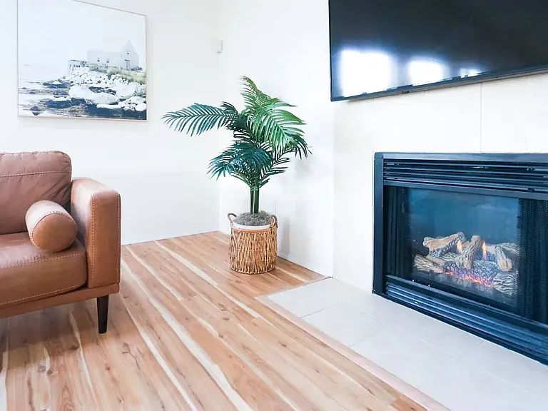 2520 S Orcas St #B — Photo 2