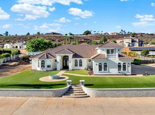 9728 Valley Ranch Rd, El Cajon, CA 92021