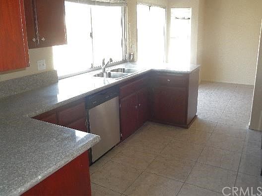 5th image of 7496 Catawba Dr