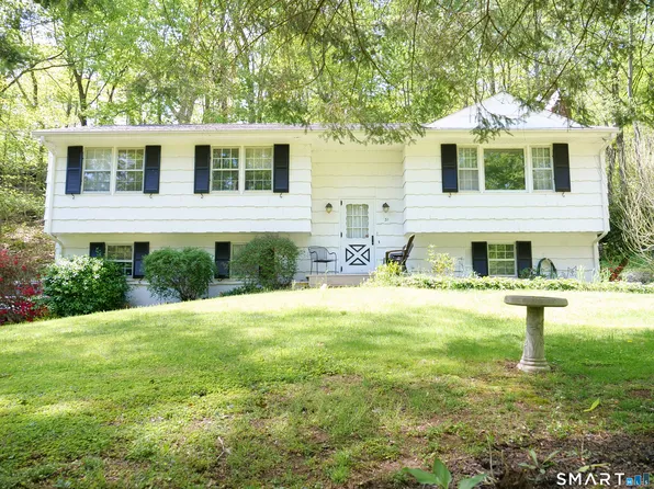 31 Longview Drive, Ridgefield, CT 06877