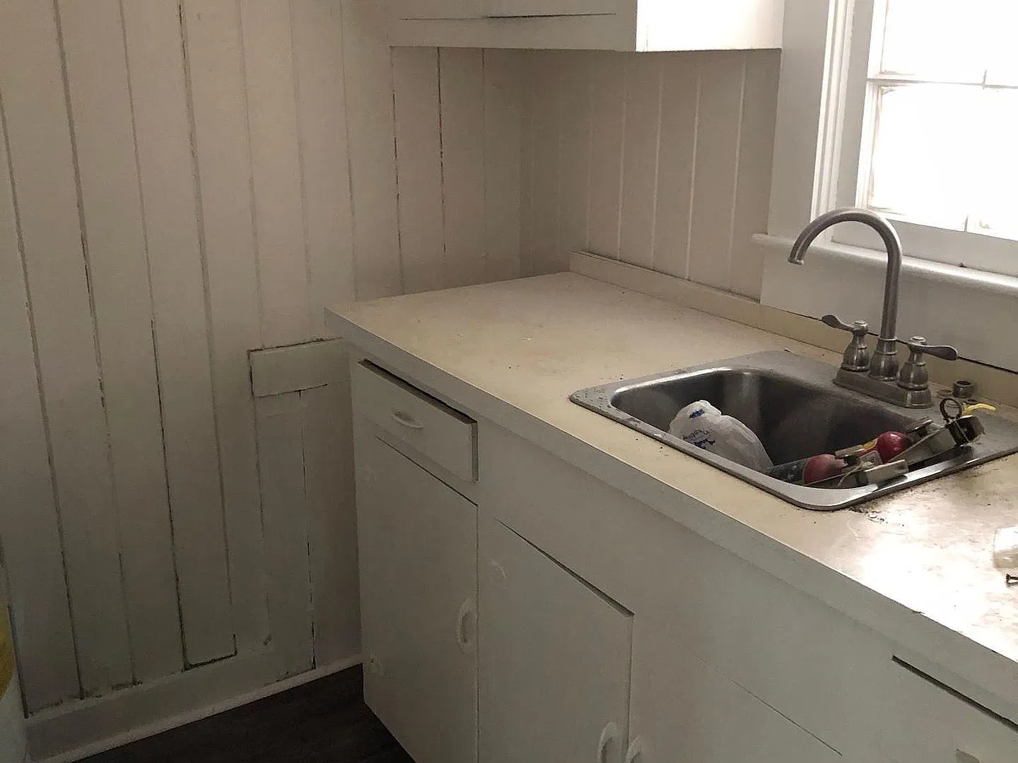 206 Broadway Street — Photo 2