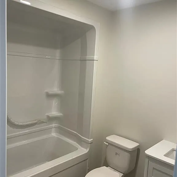 645 Janette Ave #A — Photo 10