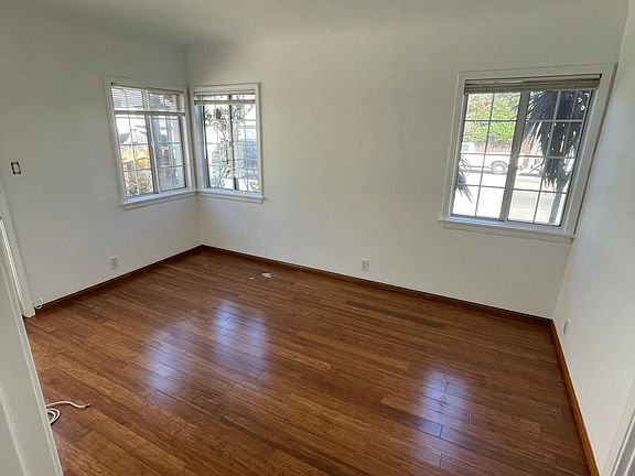 4th image of 1726 Abbot Kinney Blvd #1