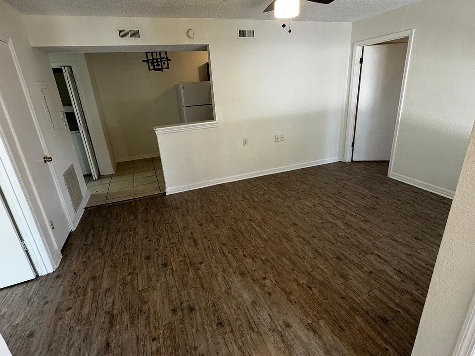 1600 Big Tree Rd #L1