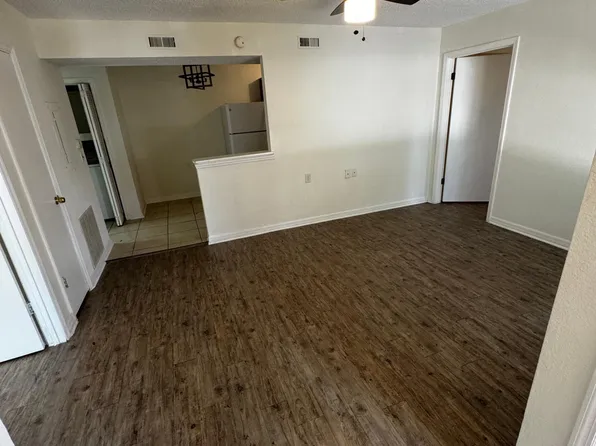 1600 Big Tree Rd, Daytona Beach, FL