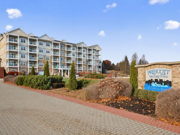 175 Water St #207, Prescott, ON K0E 1T0