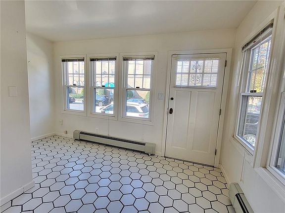 5th image of 1301 E 57th St