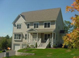 691 Samuel Dr, Northbridge, MA 01534