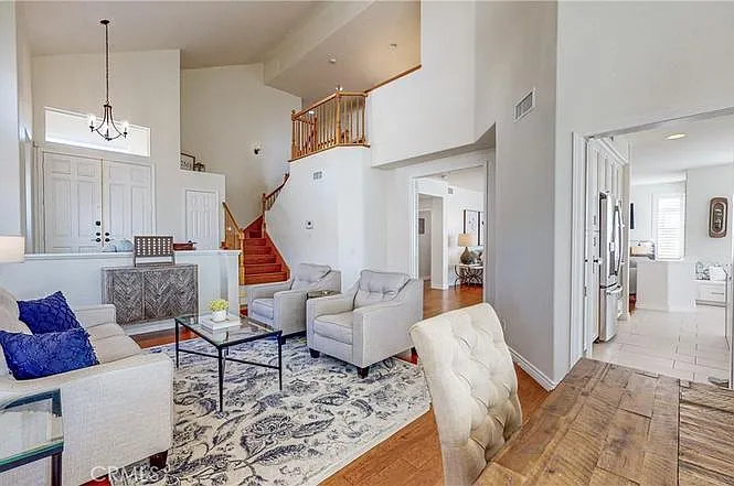 15464 Borges Dr — Photo 53