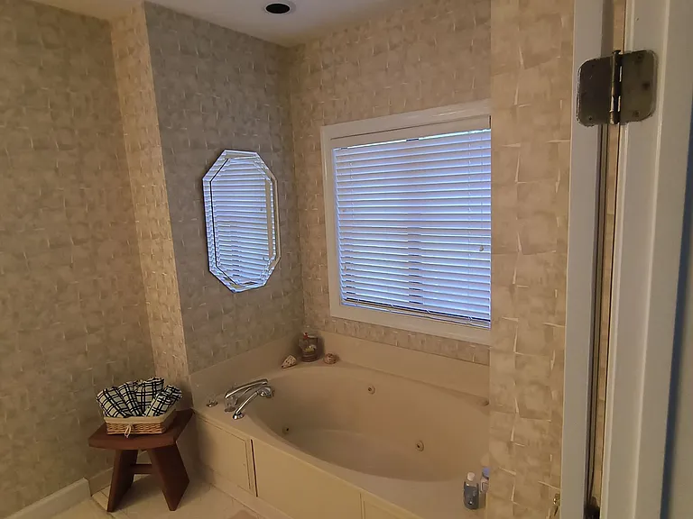 423 Brightwood Dr — Photo 17