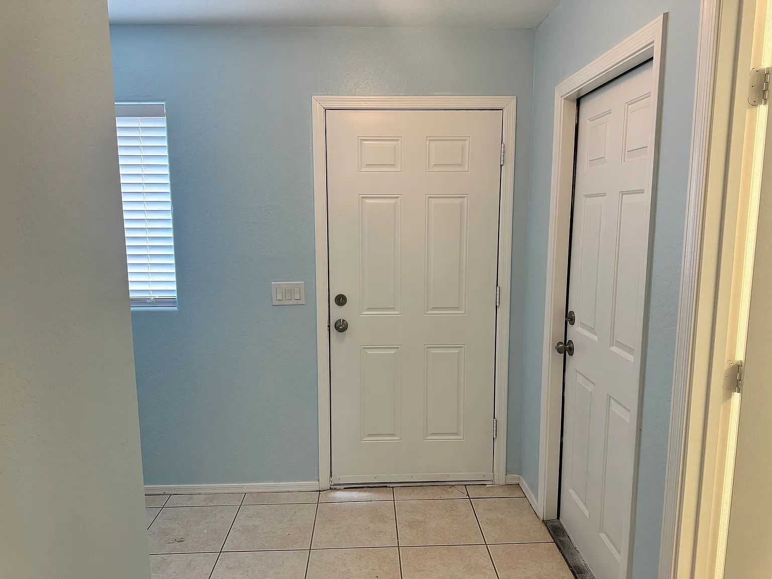 15855 S Moon Valley Rd — Photo 1