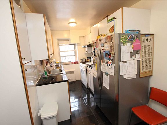 5th image of 4455 Kissena Blvd APT 4D