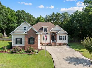 55 Kristopher Woods Dr, Youngsville, NC 27596