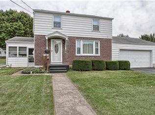 708 W Oak St, Palmyra, PA 17078