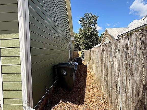 3rd image of 119 Chloe Ct