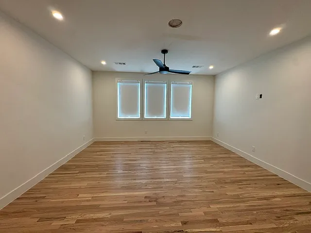 5115 Vanderbilt Ave — Photo 29