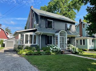 22 Pierson Pl, Montclair, NJ 07028