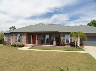16744 Edgewater Cir, Loxley, AL 36551