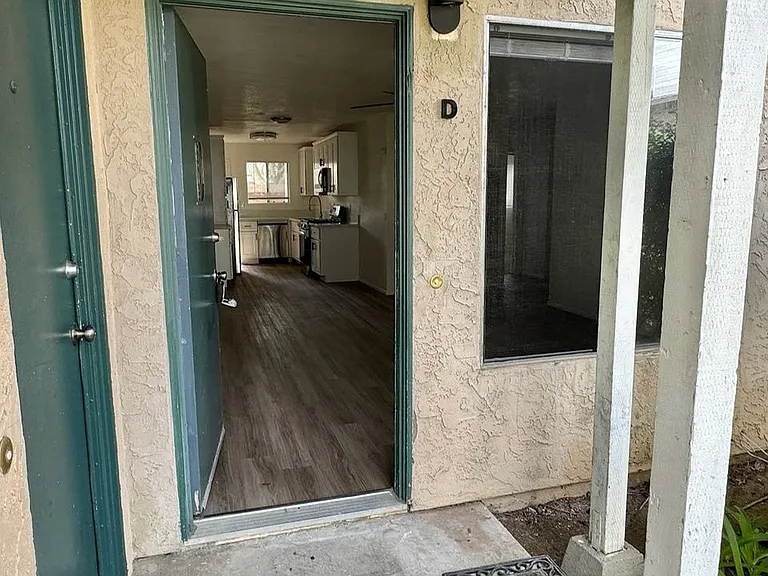 3515-3563 Roosevelt St - Su Casa Apartments — Photo 32