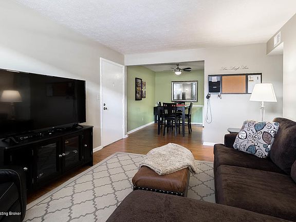3rd image of 101 Algiers Ct APT 4