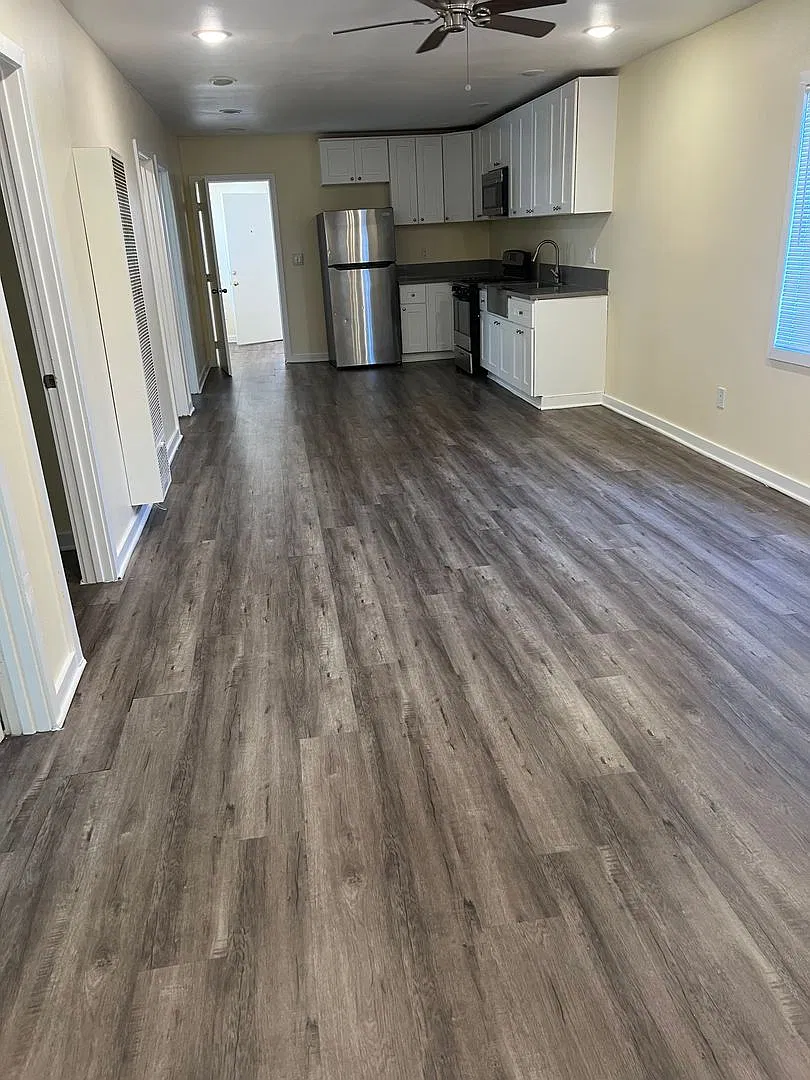 1616 Firestone Blvd — Photo 1