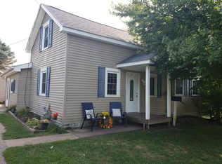 612 SE 4th St, Aledo, IL