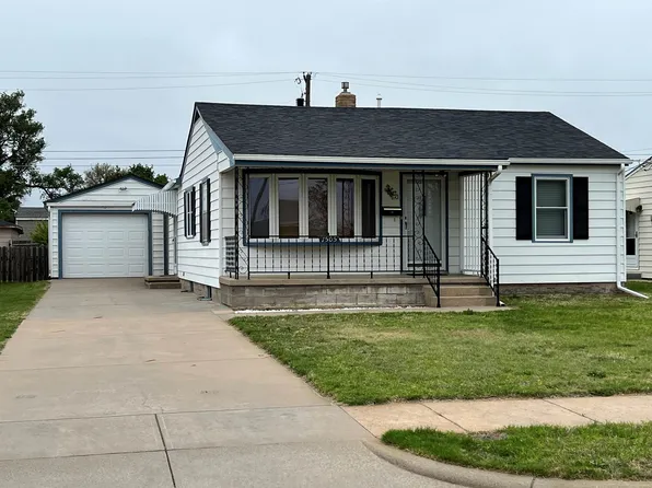 1505 Montgomery St, Hays, KS 67601