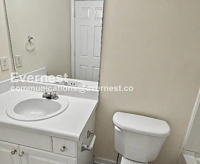 6699 Sunset Hills Blvd — Photo 22