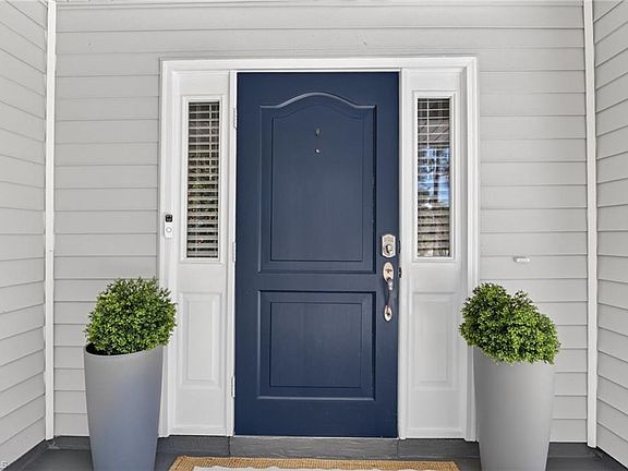 2nd image of 1720 16th ST NE