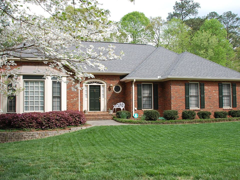 255 Saddle Creek Dr