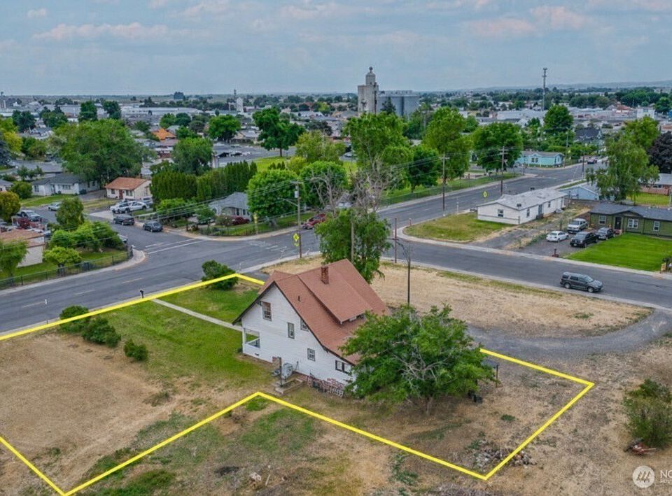 1st image of 407 Central Avenue N
