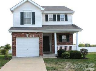 132 Bayhill Village Dr, O'Fallon, MO 63368
