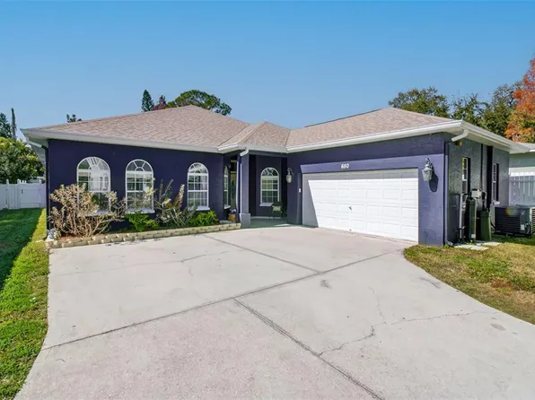 650 Arbor Ln, Largo, FL 33770