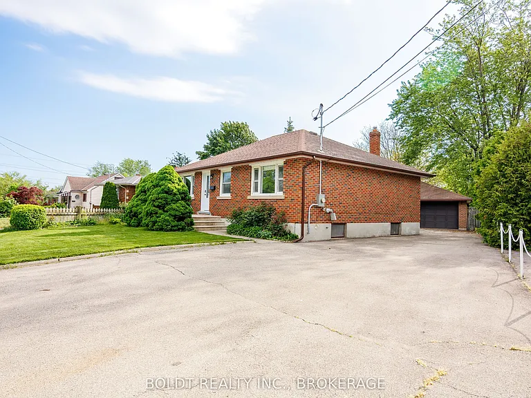 127 Louth St #1 — Photo 3