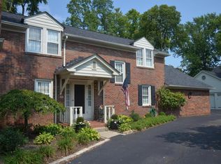 970 High St APT H2, Worthington, OH 43085