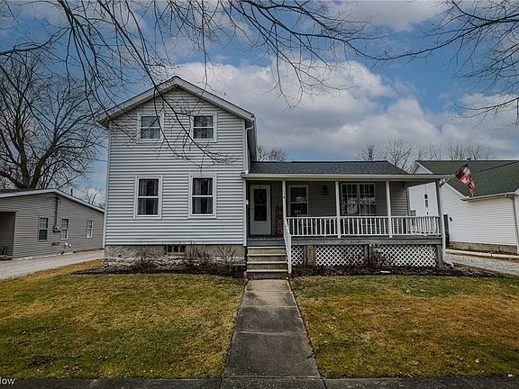 2nd image of 114 Johns St
