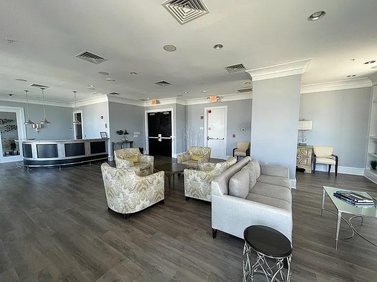 851 N Glebe Rd #203 — Photo 13