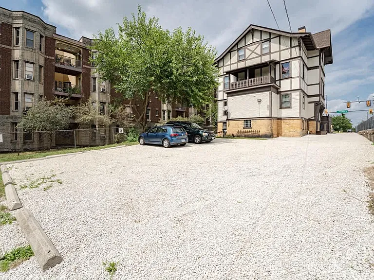 258 W Market St #ID1496040P — Photo 44