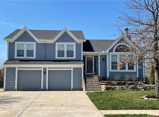 18416 S Spruce St, Gardner, KS 66030