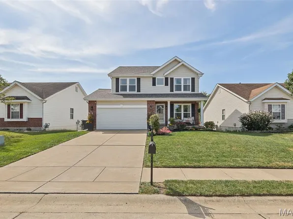 2691 Brookmeadow Dr, Belleville, IL 62221