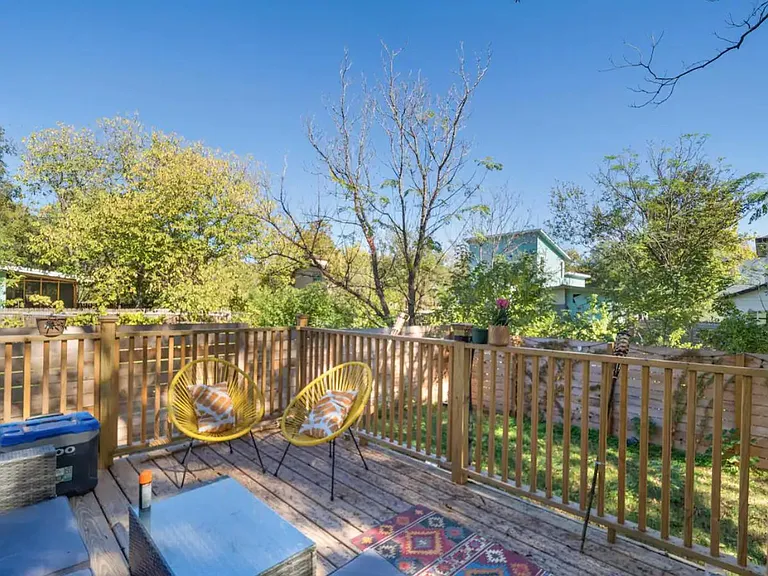 1301 Luna St — Photo 27