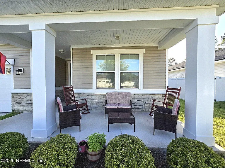 12284 Peanut Ct — Photo 2