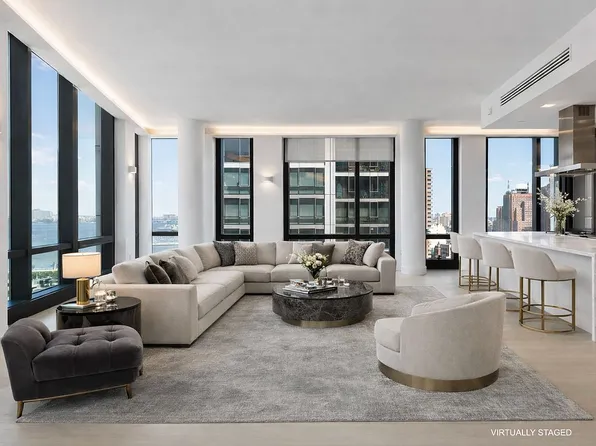 101 Warren St APT 2420, New York, NY 10007