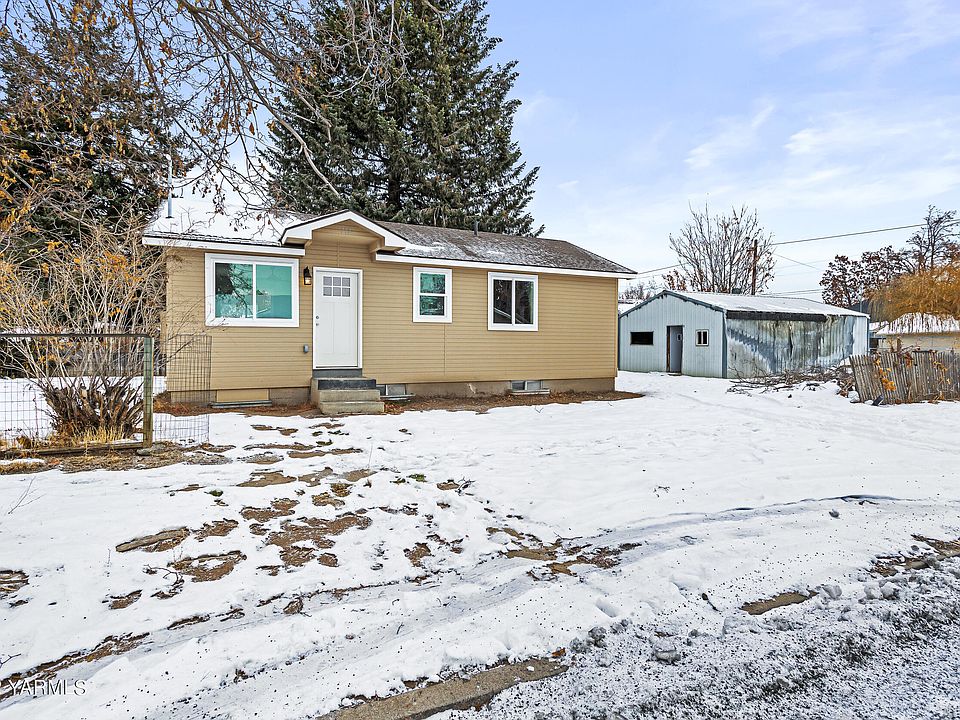 717 Cornell Ave, Yakima, WA 98902 Zillow