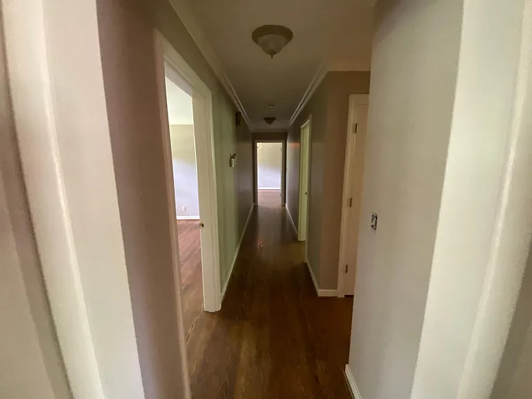 518 Huckleberry Rd — Photo 9