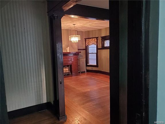 2nd image of 1700 S Park Ave