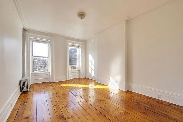 Rented by Compass | media 19