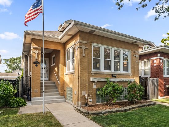 5038 W Nelson St, Chicago, IL 60641