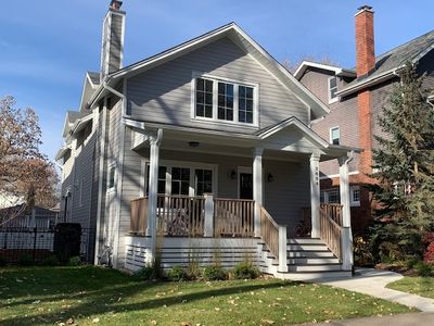 2654 Ewing Ave, Evanston, IL, 60201