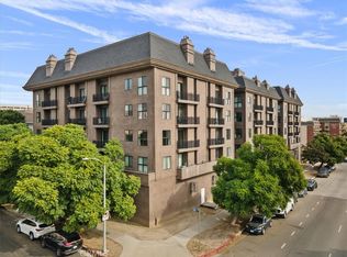 8811 Burton Way APT 308, Los Angeles, CA 90048